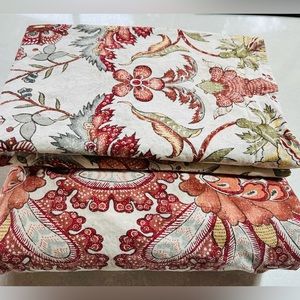Pottery Barn Queen Duvet and Two Standard Shams